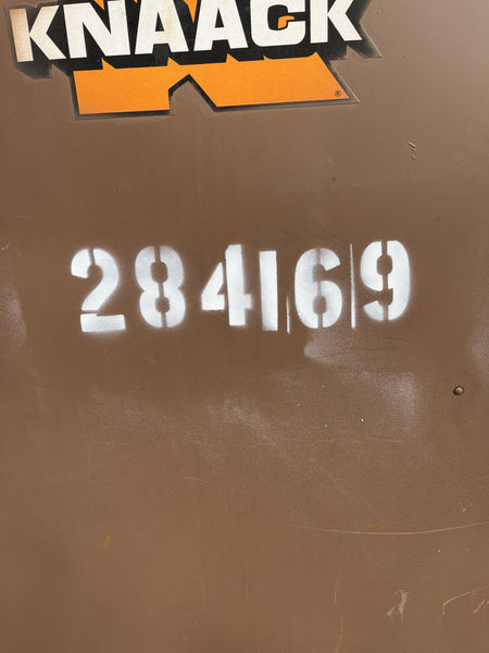 2021 KNAACK 119-01