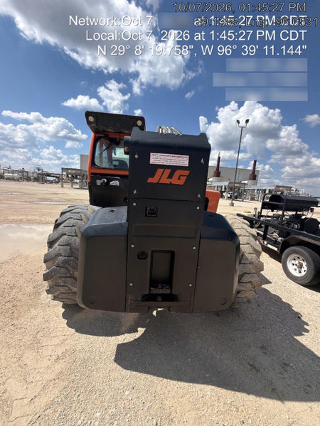 2023 JLG 1732