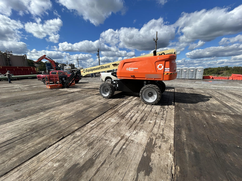 2025 JLG 660SJ