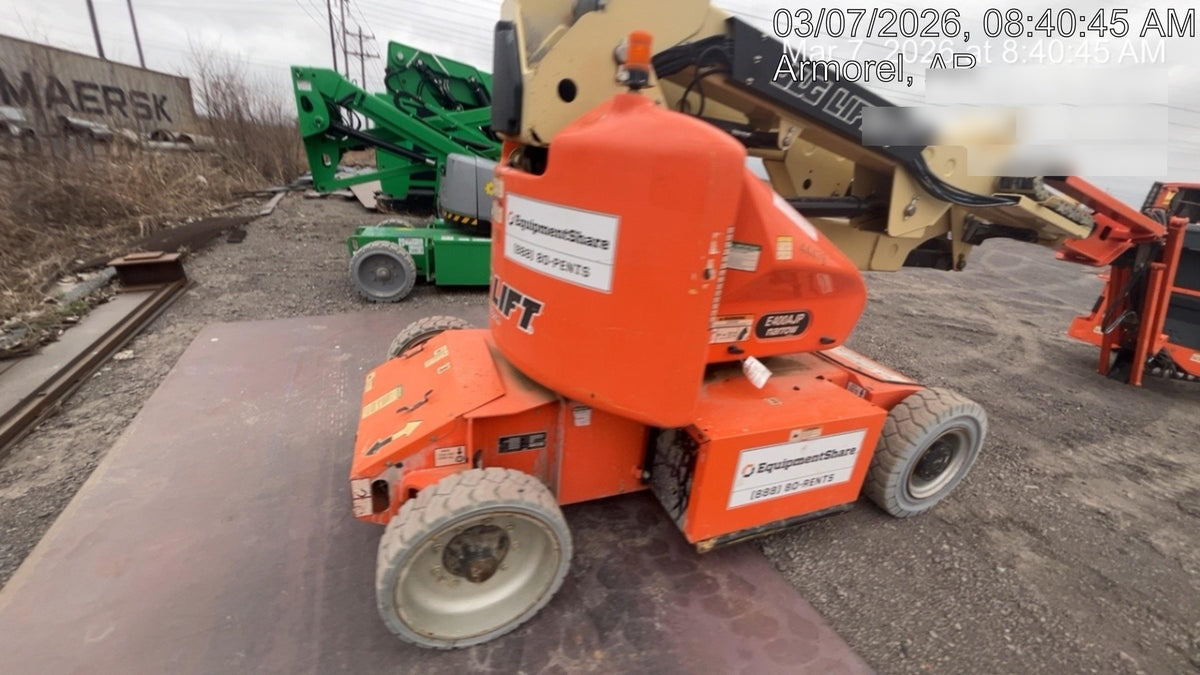 2019 JLG E400AJPN