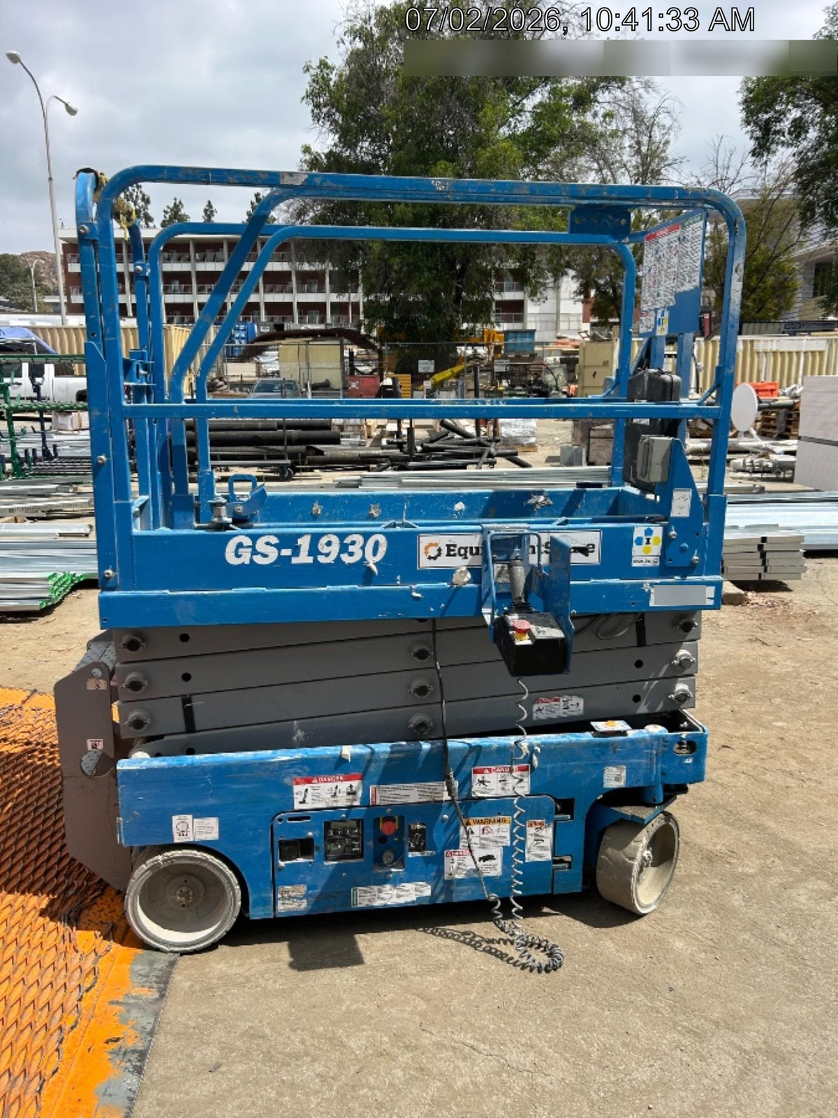 2019 Genie GS-1930 Half Height Swing Gate, 800W Inverter