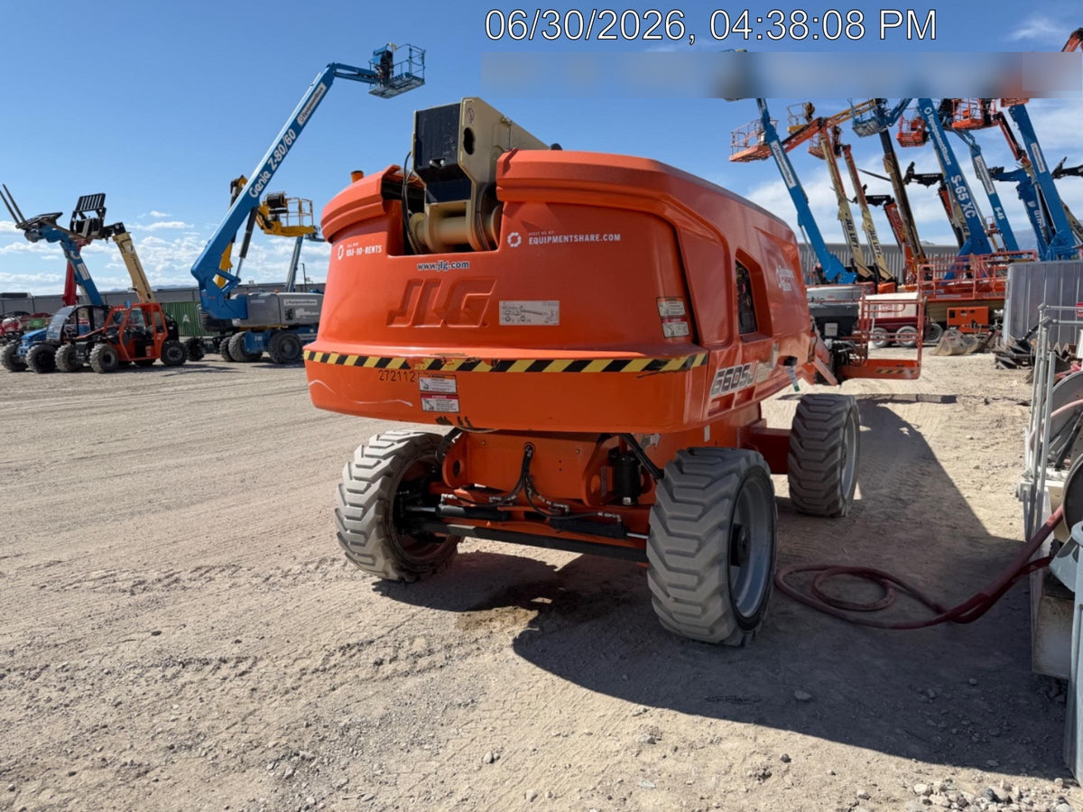 2022 JLG 660SJ
