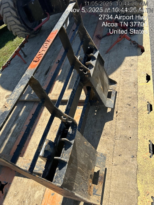 2025 ARROW MATERIAL HANDLING 48" Pallet Forks - Arrow