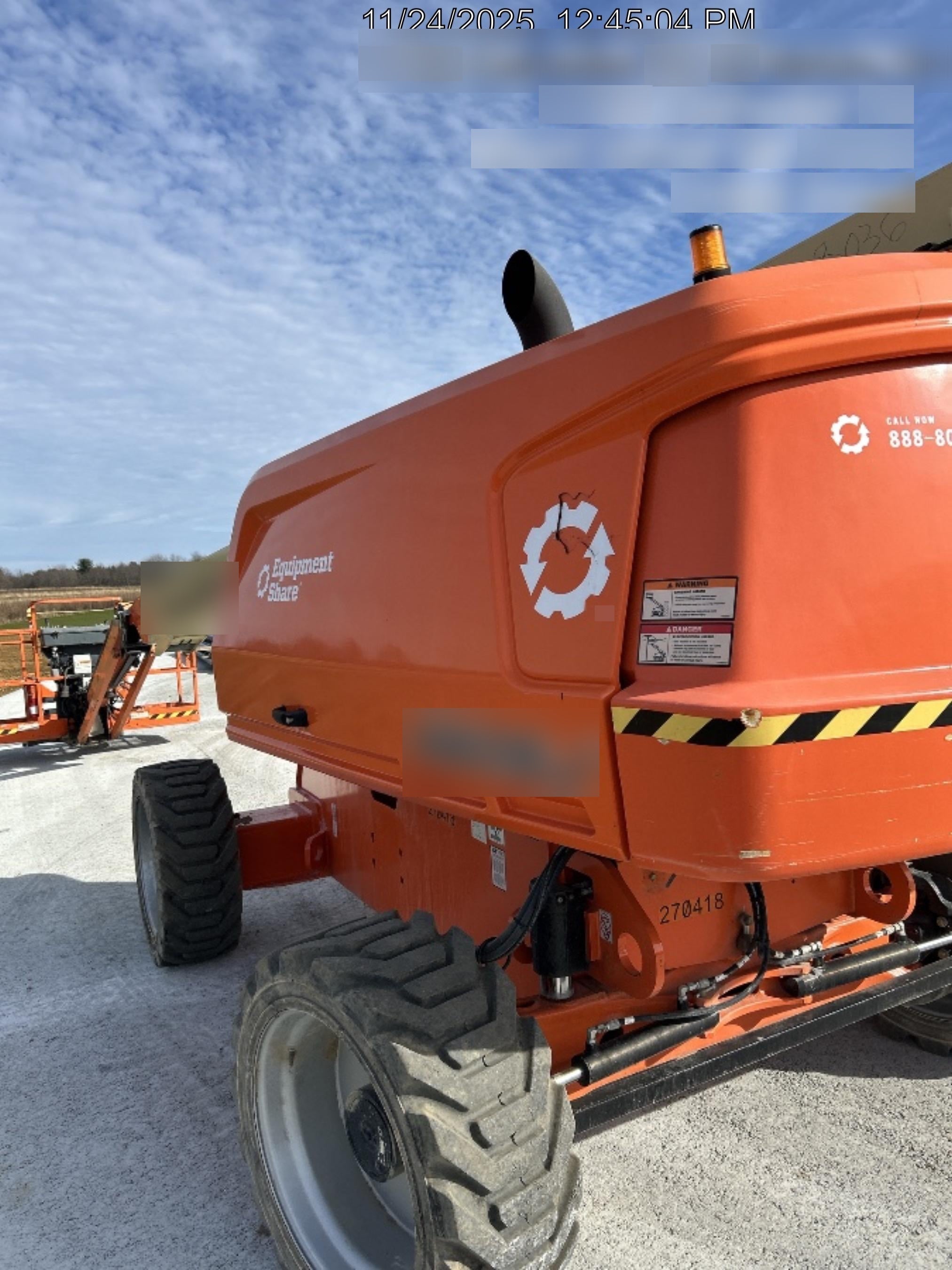 2022 JLG 660SJ