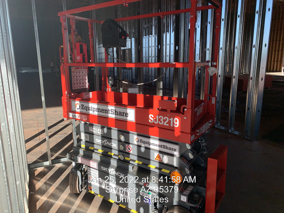 2021 SKYJACK SJ3219