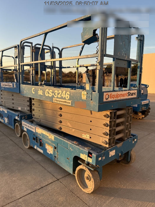 2018 Genie GS-3246 Genie GS-3246 w/Folding rails, Full height swing gate