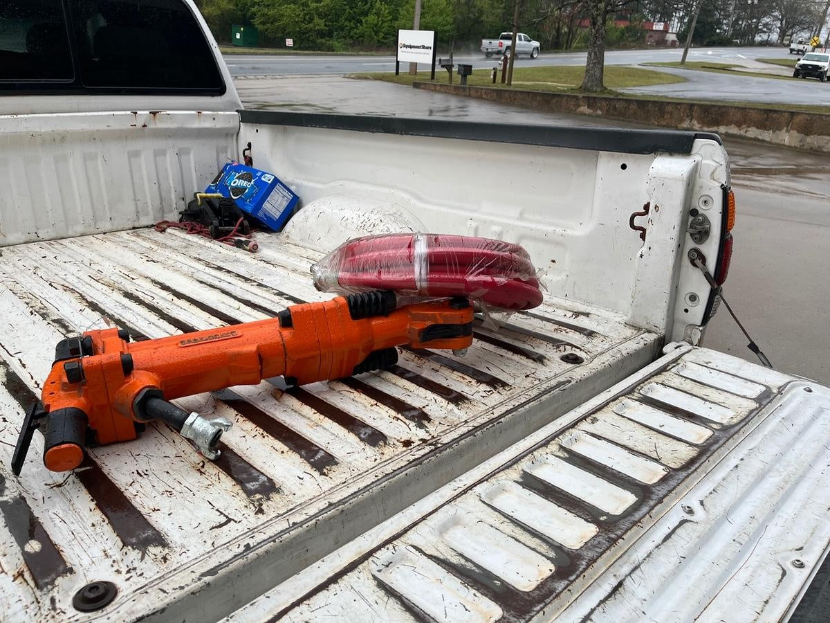 2023 MICHIGAN PNEUMATIC ES-TPB90-118-TRACKER