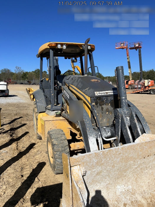 2019 John Deere 310LEP - Extendable Stick 4WD, Canopy, Extendable dipper, ISO Controls, 2 way Auxiliary Hydraulics, 4 in 1 Loader bucket w/ hook, Beacon w/ Buckets: 12”, 18”, and 24