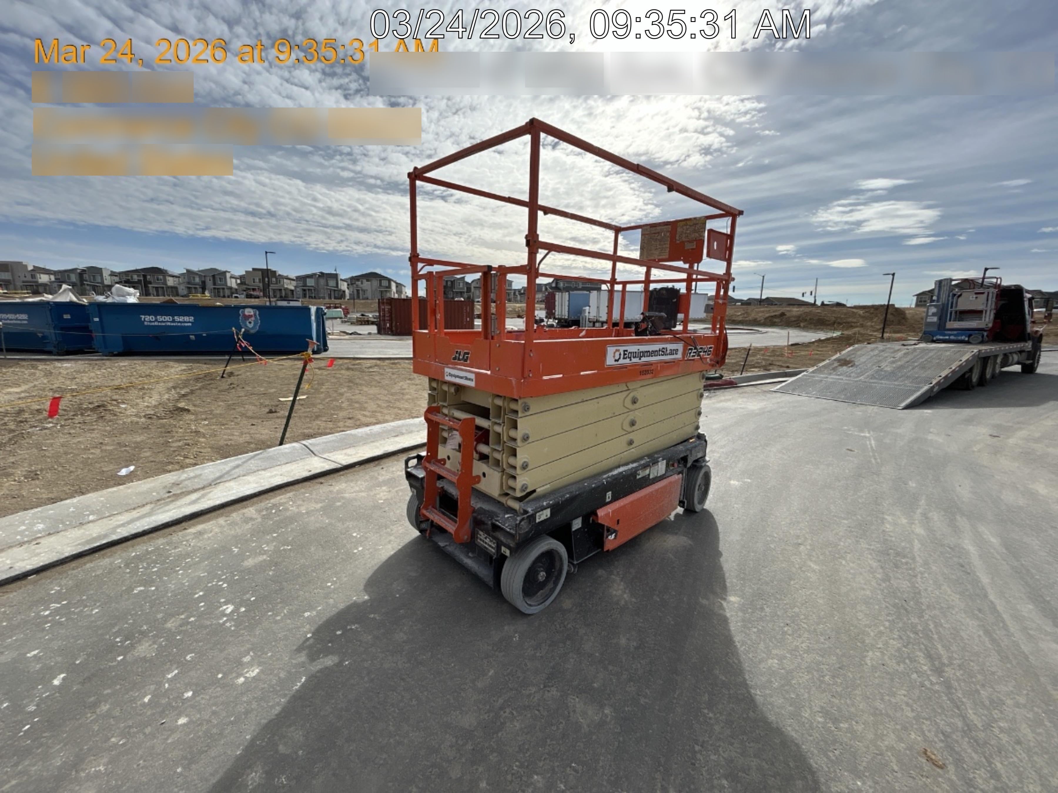 2021 JLG R3246