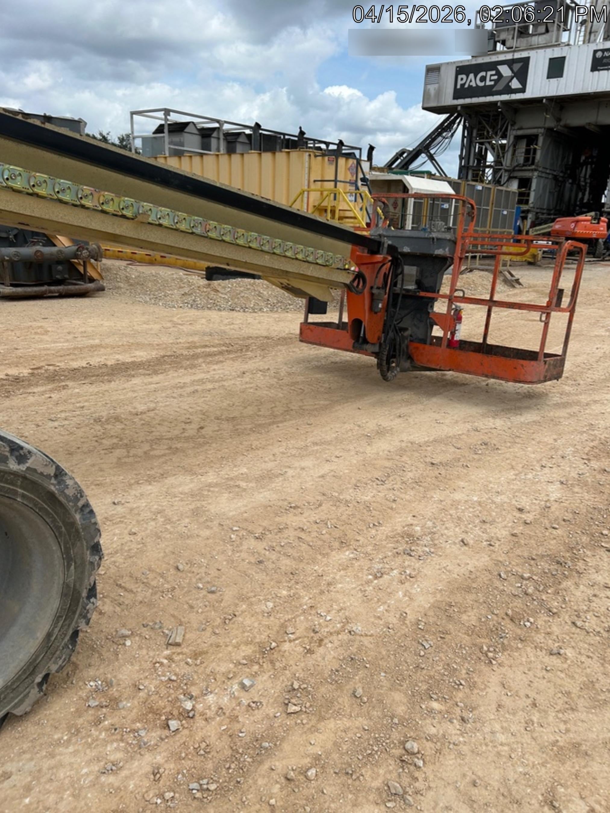 2021 JLG 600S