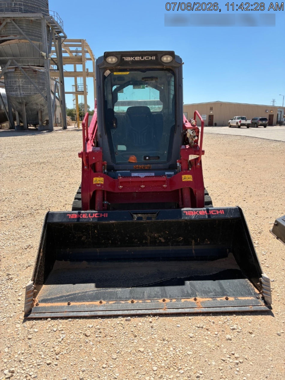 2023 TAKEUCHI TL10V2-CR