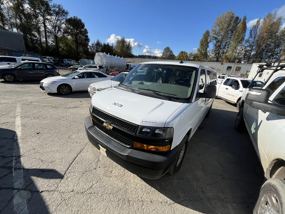 2023 CHEVROLET Express Van - Rental