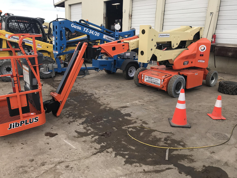 2019 JLG E400AJPN
