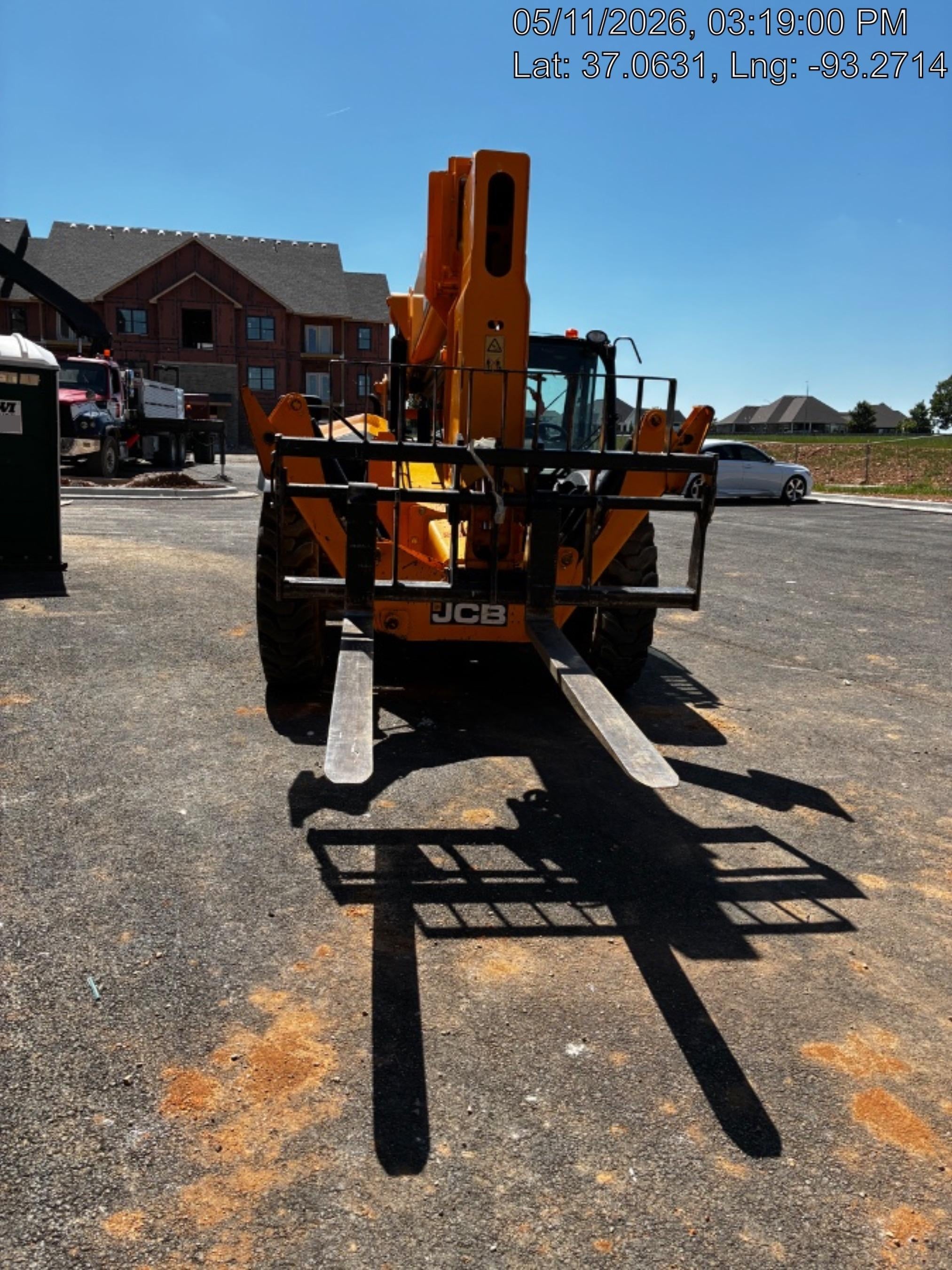2023 JCB 510-56