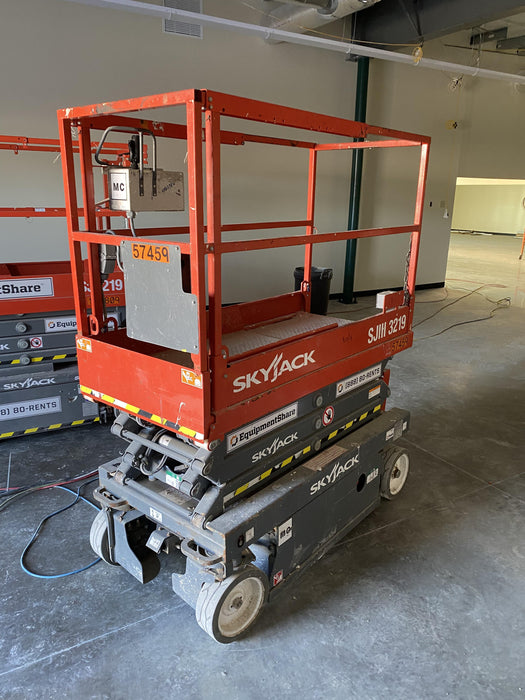 2018 Skyjack SJIII-3219 Standard Rental Specs
