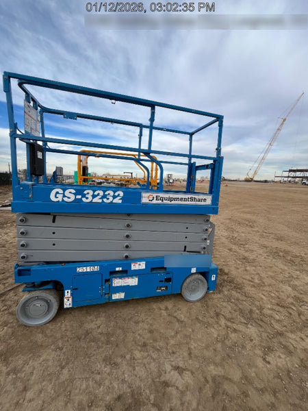 2022 GENIE GS-3232