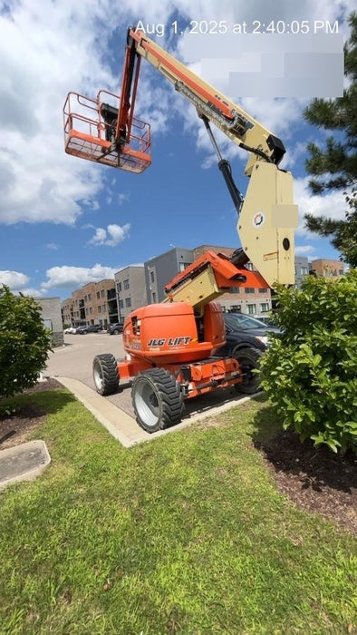 2019 JLG 600AJ