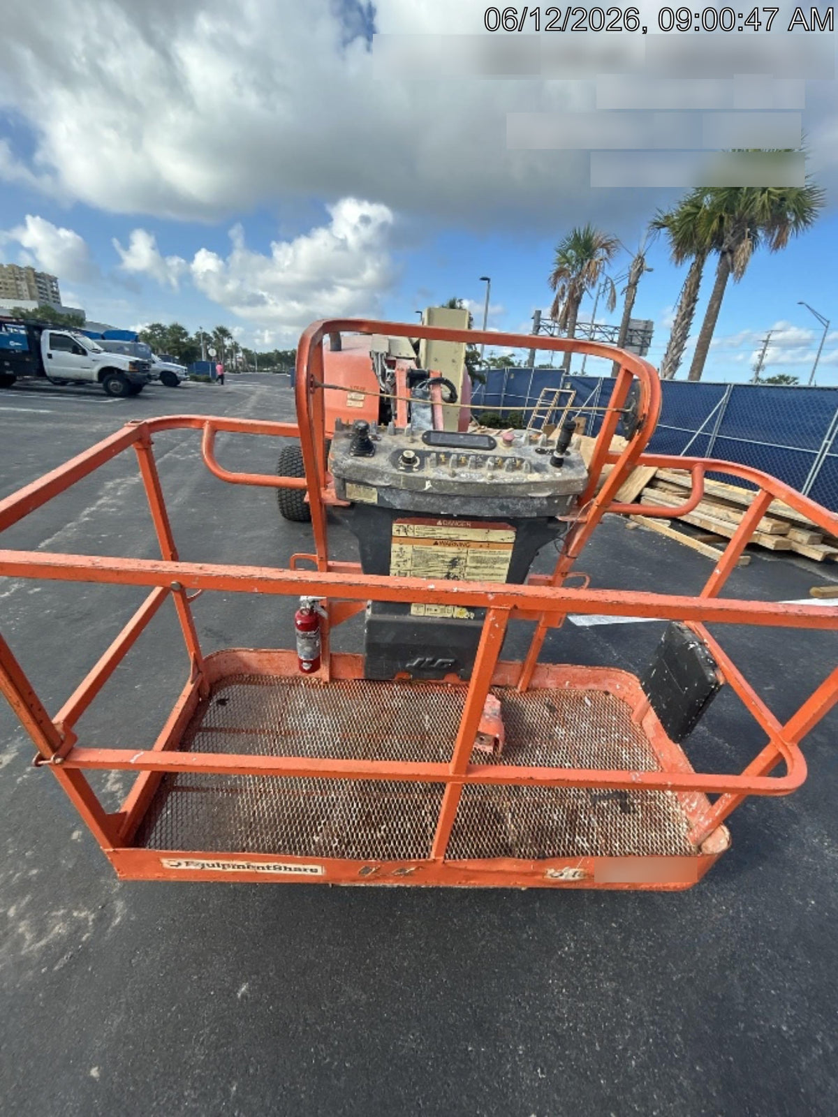 2020 JLG 450AJ