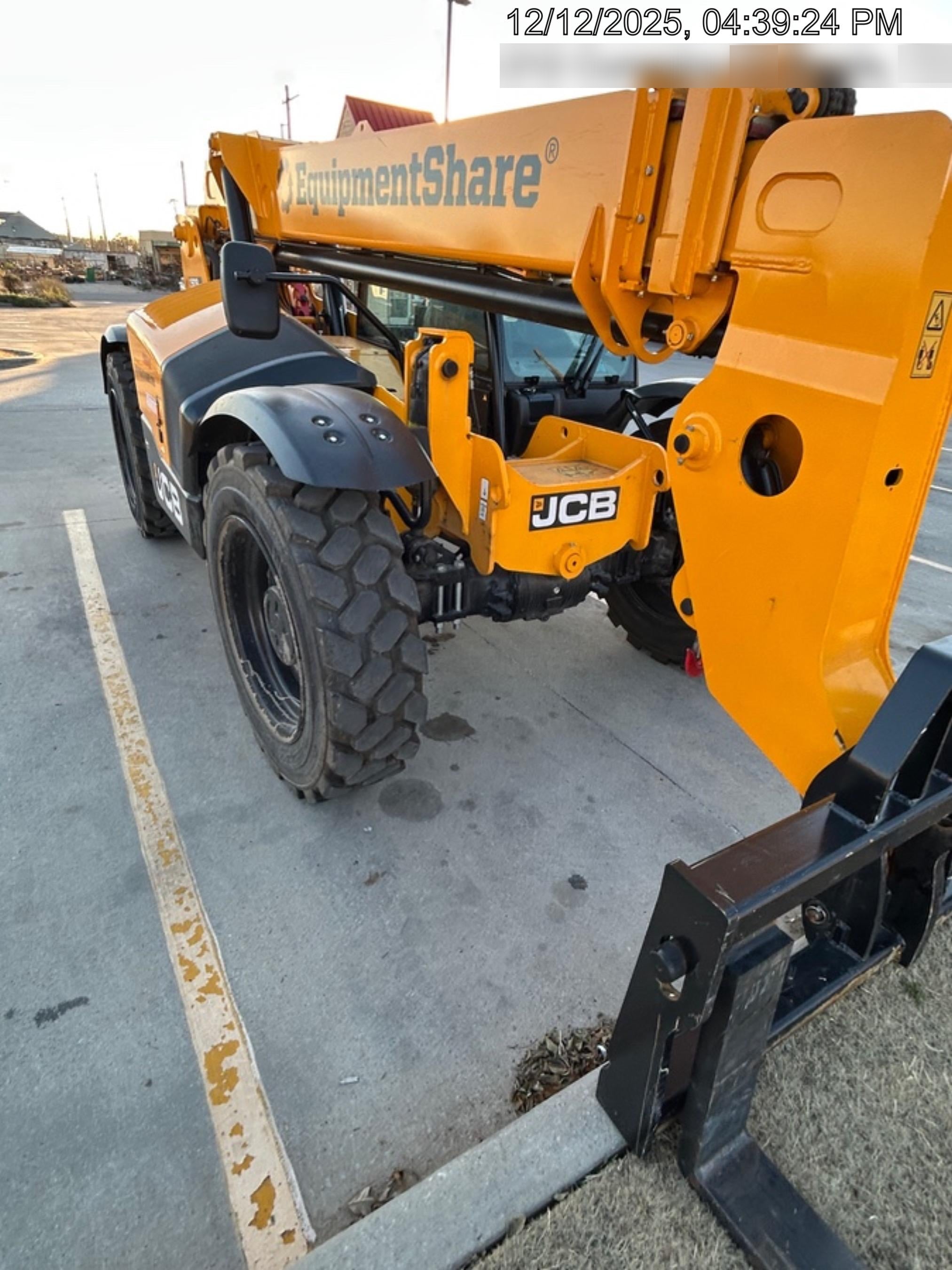 2025 JCB 509-42