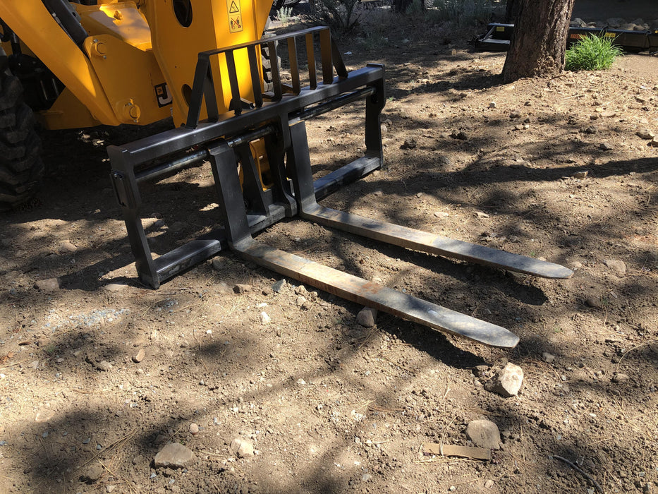 2020 JCB 510-56 Canopy, Solid Tires, Work Lights, Beacon, Aux Hydraulics, Back up Alarm, Lifting Eye, ES Decals