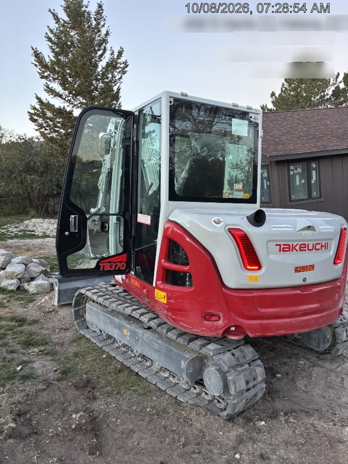 2024 TAKEUCHI TB370CLA