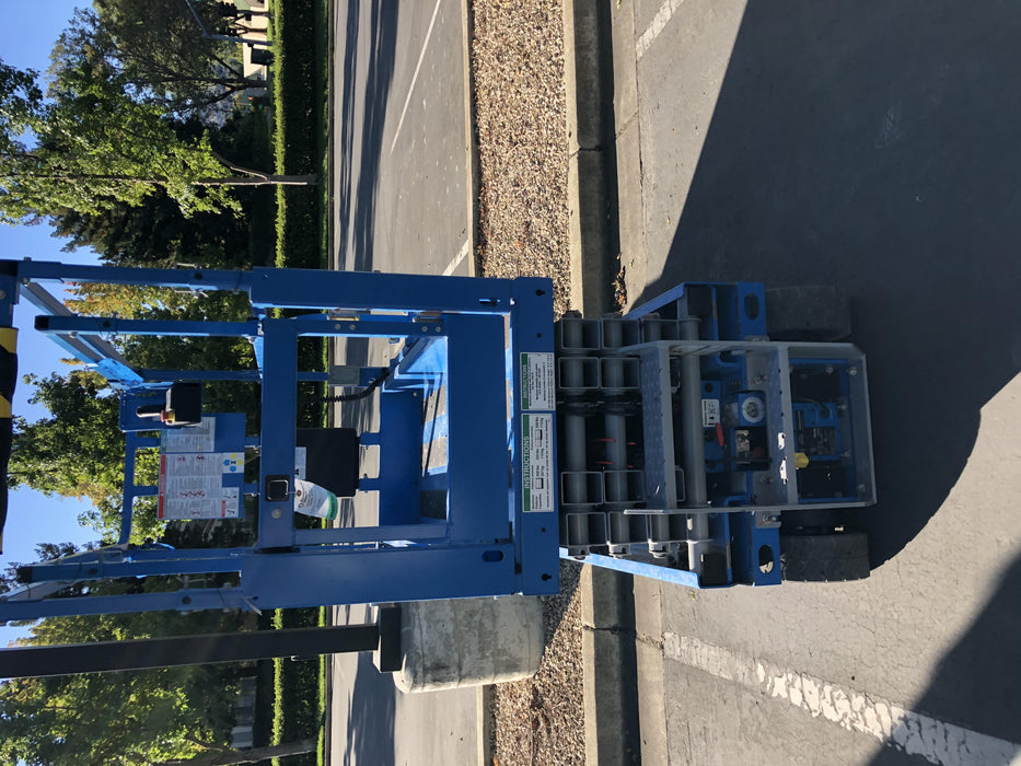 2020 Genie GS-1930 Solid Non Marking Tires, Beacon, Folding rails with half height swing gate, 800W Inverter