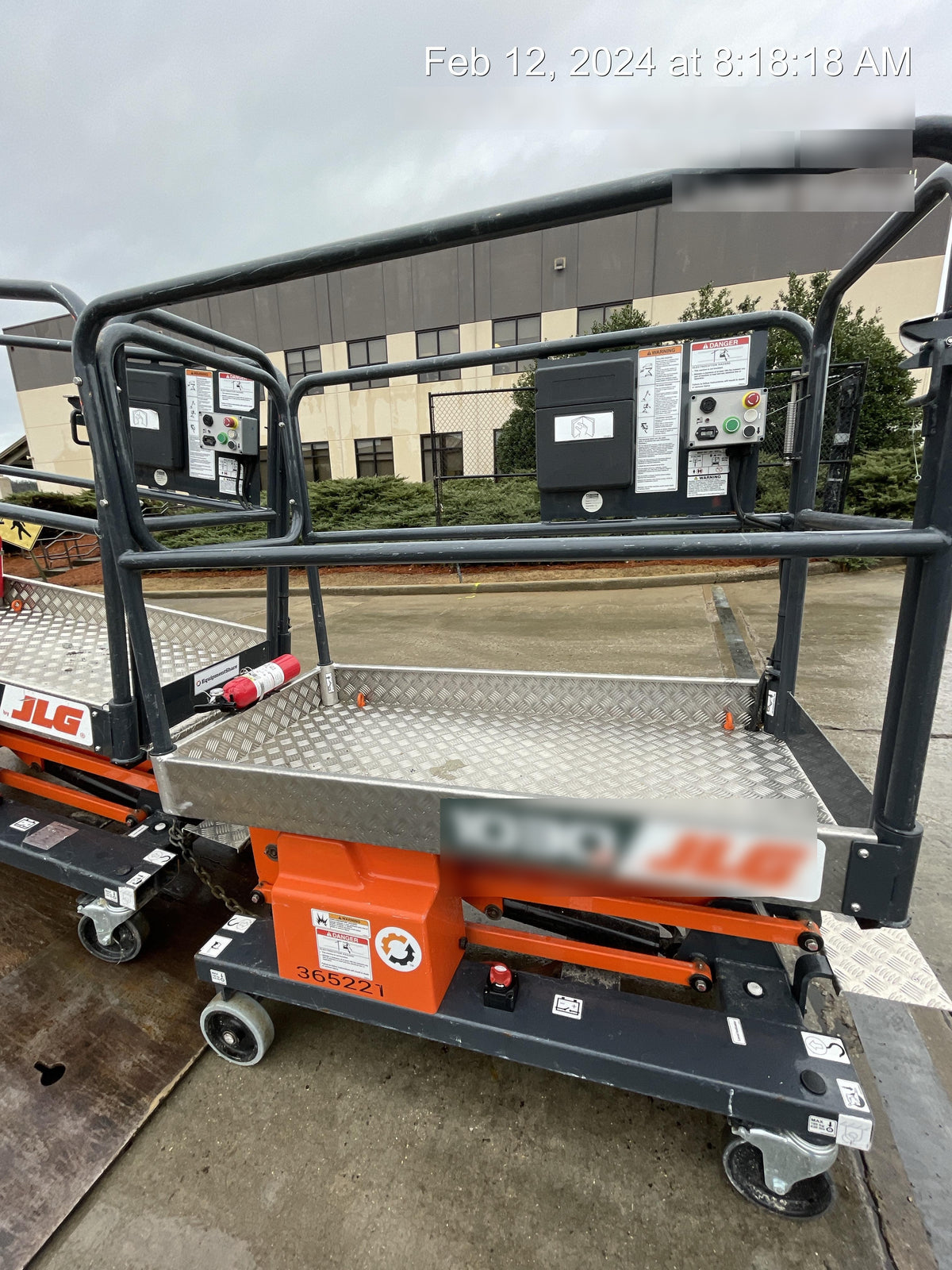 2023 JLG 1030P