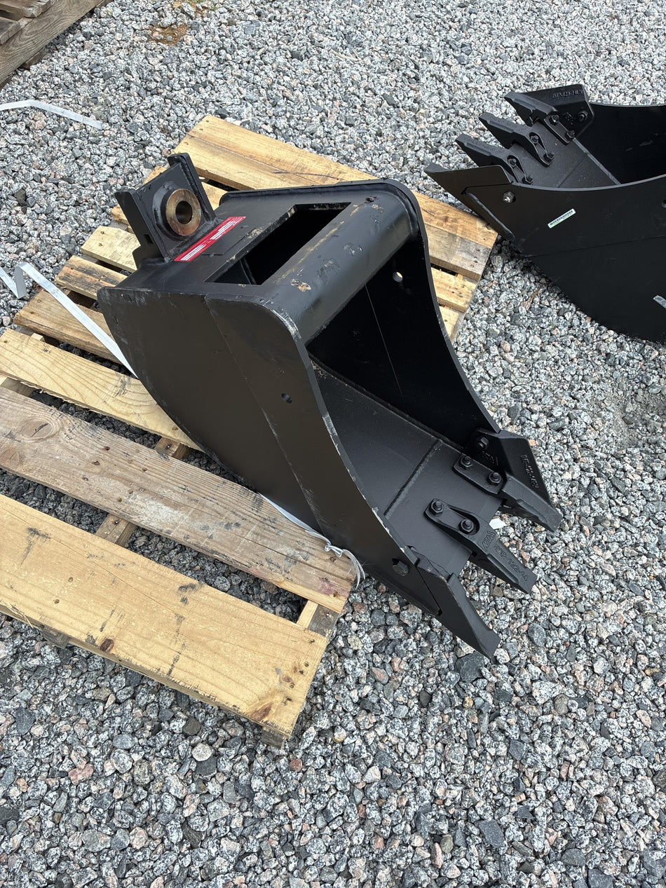 2026 ARROW MATERIAL HANDLING 43012-Q125T