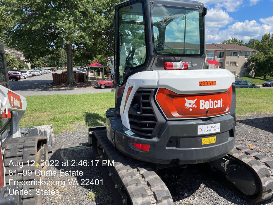 2022 Bobcat E50 Cab/Heat/Air, Rubber Tracks, Manual QC, Hydraulic Thumb