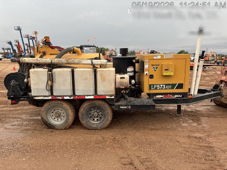 2023 Vac-Tron LP573XDT T4 Koehler Diesel Engine, 500 Gallon Debris Tank, x2 100 Gallon Water Tanks