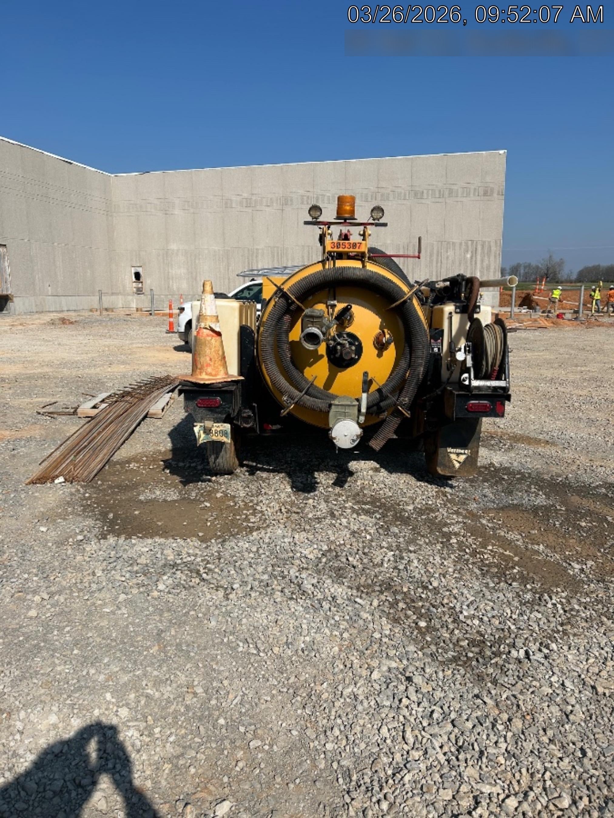 2023 Vac-Tron LP573XDT T4 Koehler Diesel Engine, 500 Gallon Debris Tank, x2 100 Gallon Water Tanks