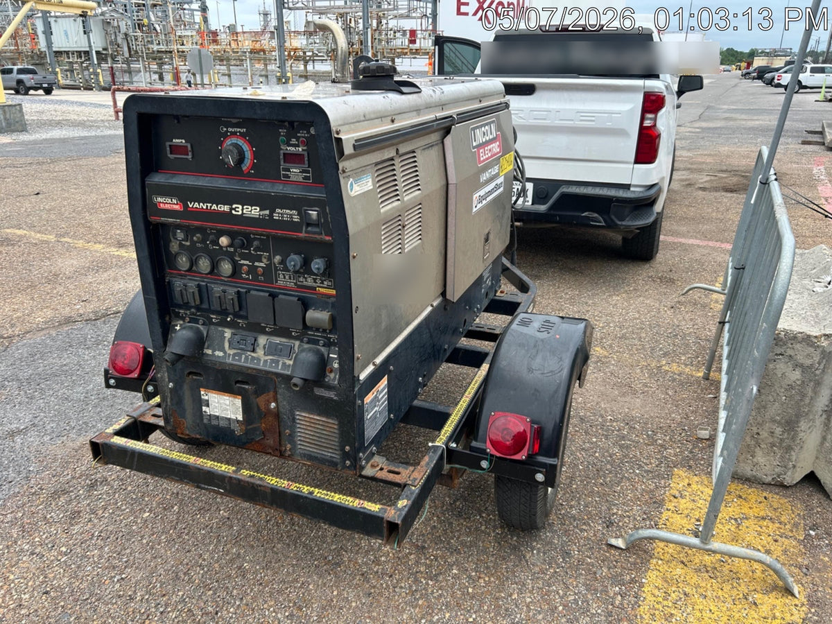 2020 Lincoln Electric Vantage 322 Welder Ready-Pak 3, w/ GPS & Decals (includes trailer, cable rack, fender light kit)