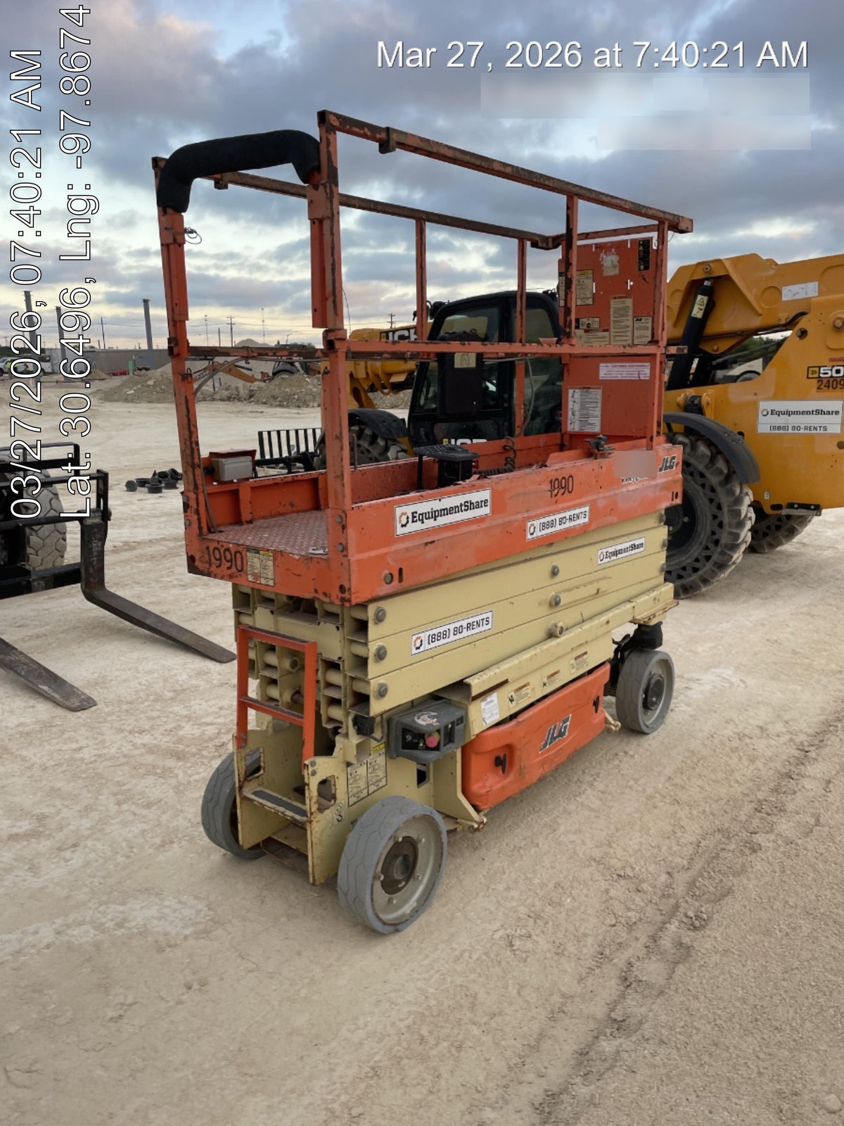 2016 JLG 2632ES