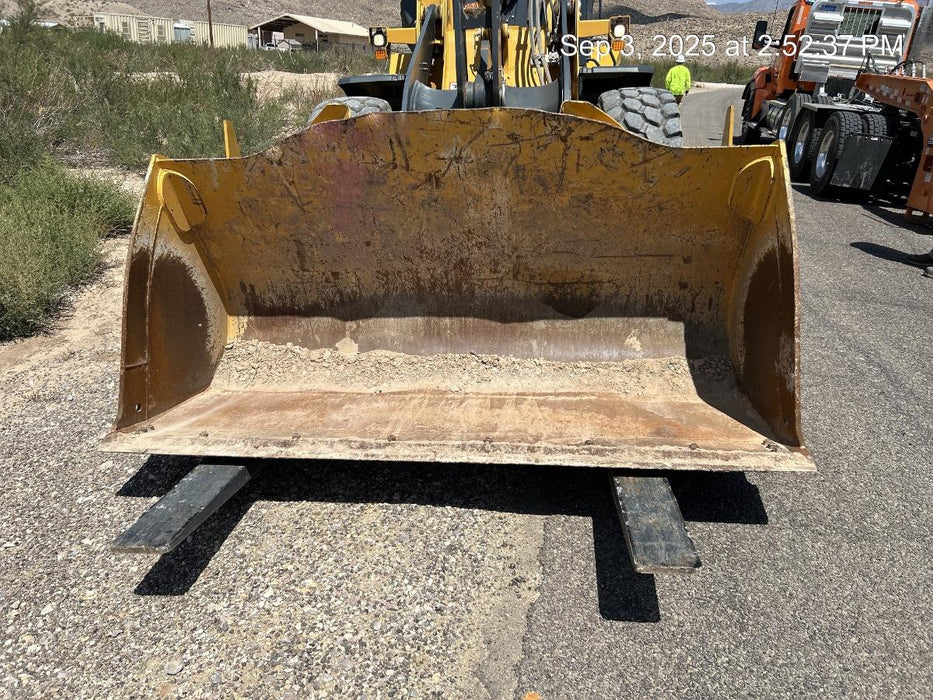 2025 JOHN DEERE 96" Loader Fork Carriage - John Deere