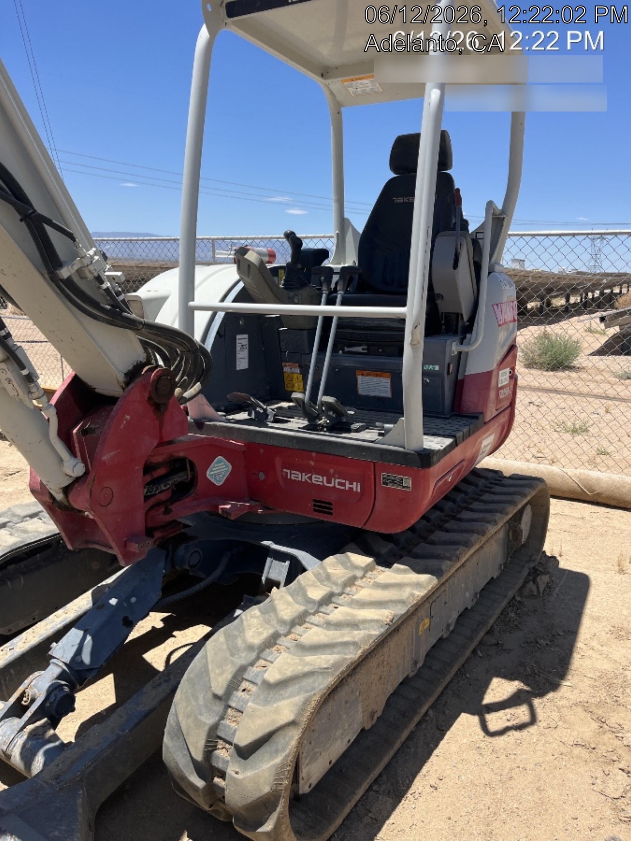 2021 TAKEUCHI TB250-2