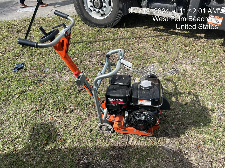 2022 HUSQVARNA FS309