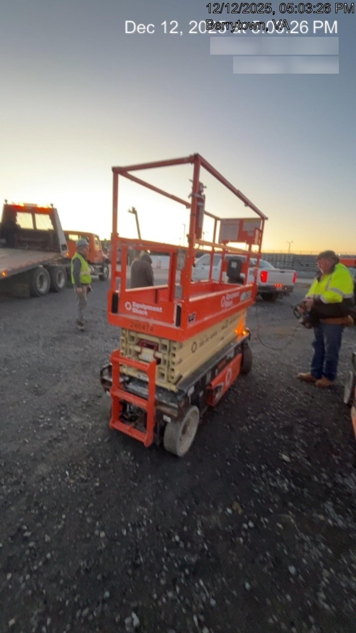 2022 JLG ES2632