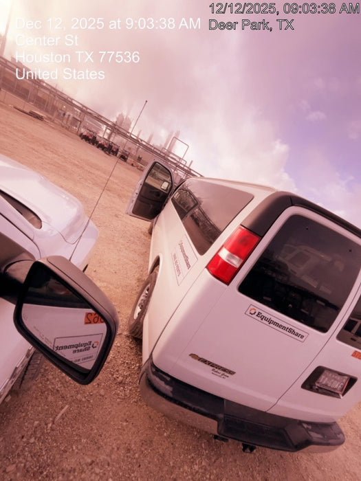 2025 CHEVROLET Express Van - Rental