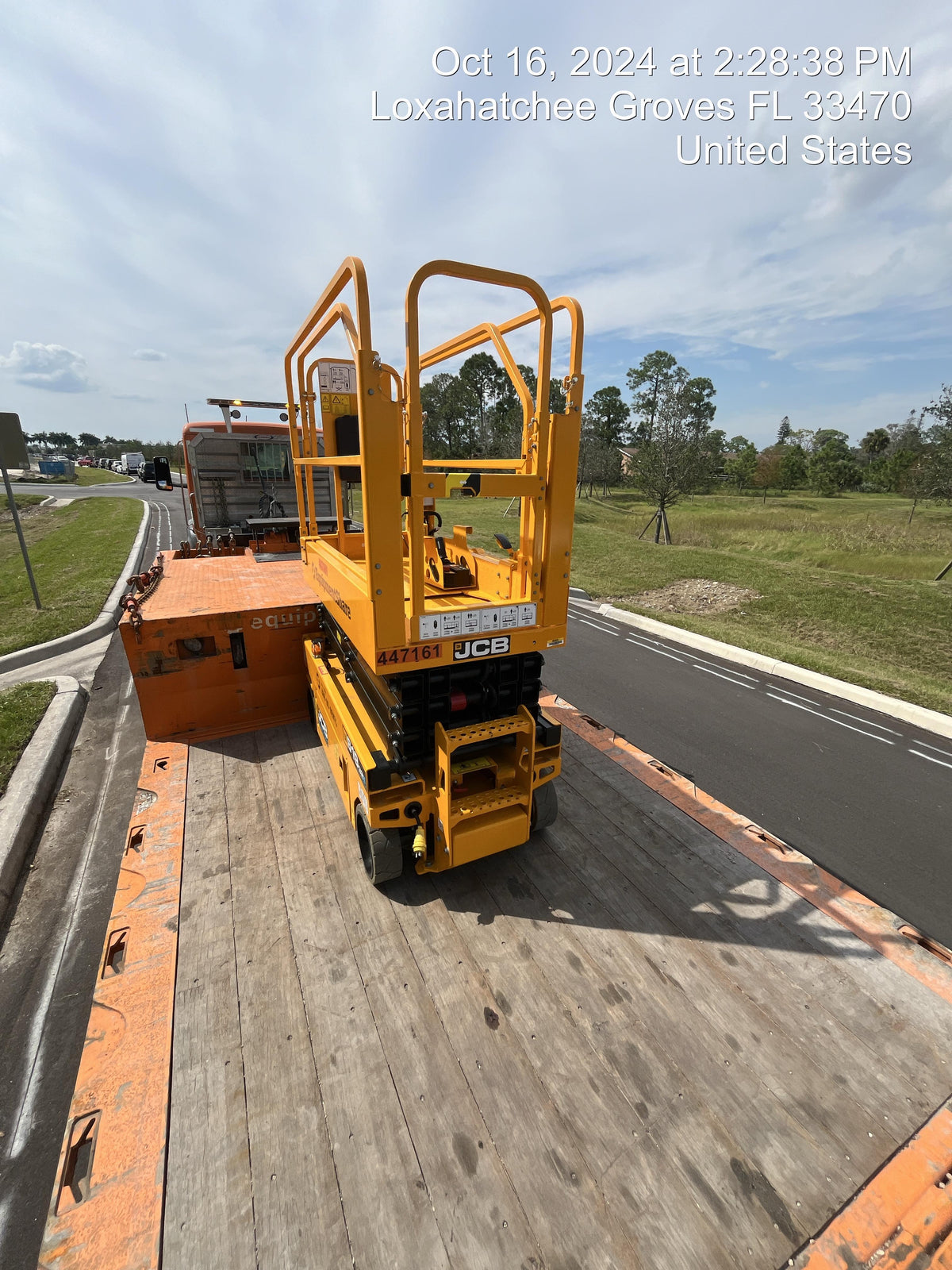 2024 JCB S1932E