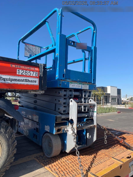 2019 Genie GS-1930 Half Height Swing Gate, 800W Inverter