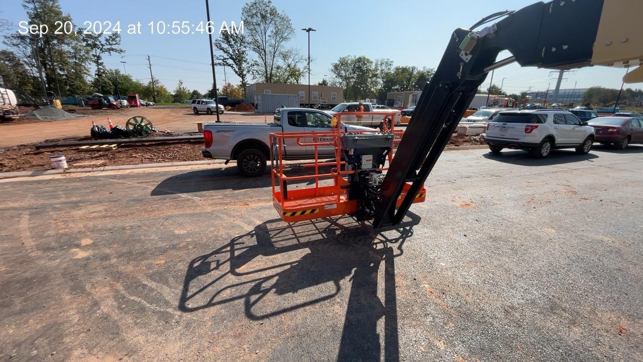 2024 JLG 660SJ