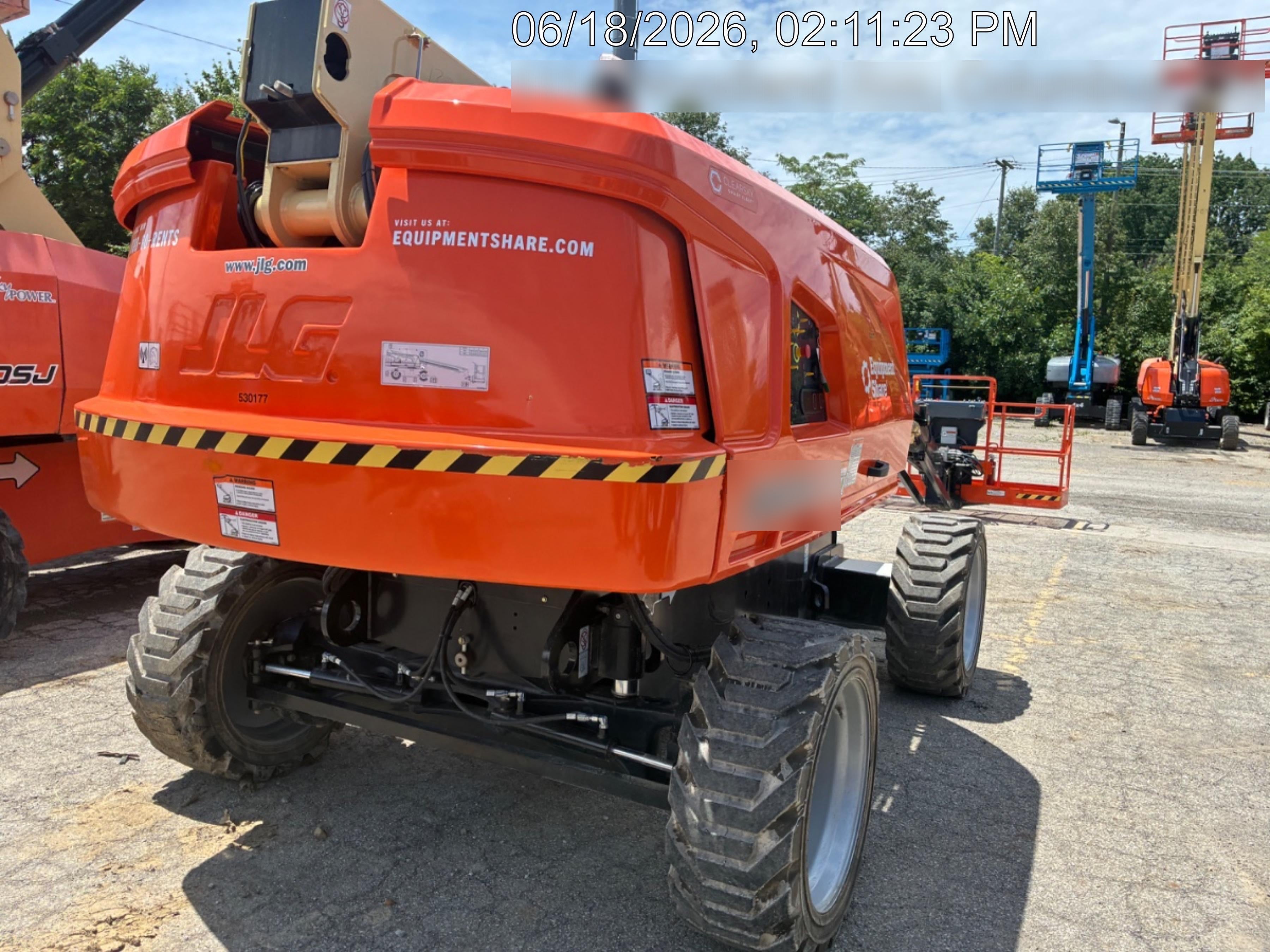2025 JLG 660SJ