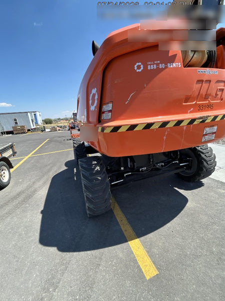 2023 JLG 660SJ