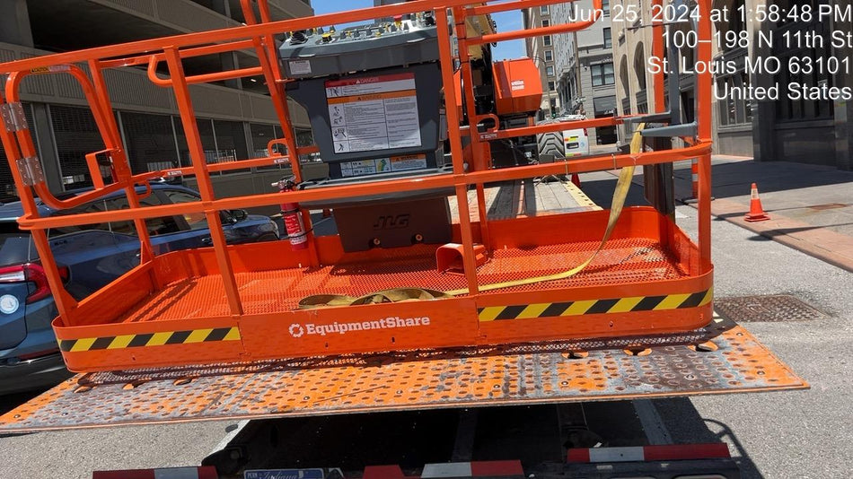 2024 JLG 860SJ