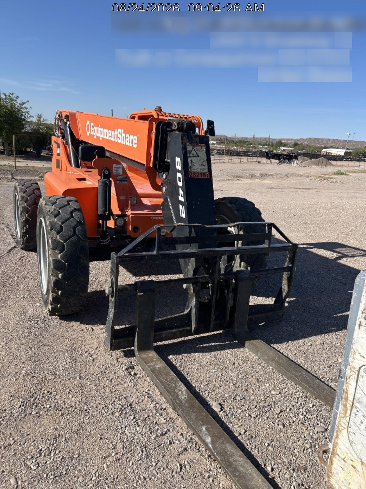 2022 SKYTRAK 8042