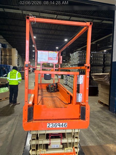 2022 JLG ES2632