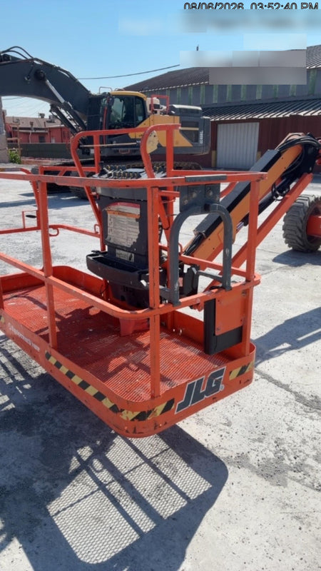 2022 JLG 600AJ