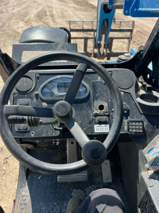 2016 GENIE GTH-636