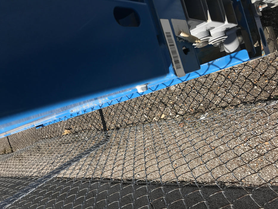 2020 Genie GS-1930 Solid Non Marking Tires, Beacon, Folding rails with half height swing gate