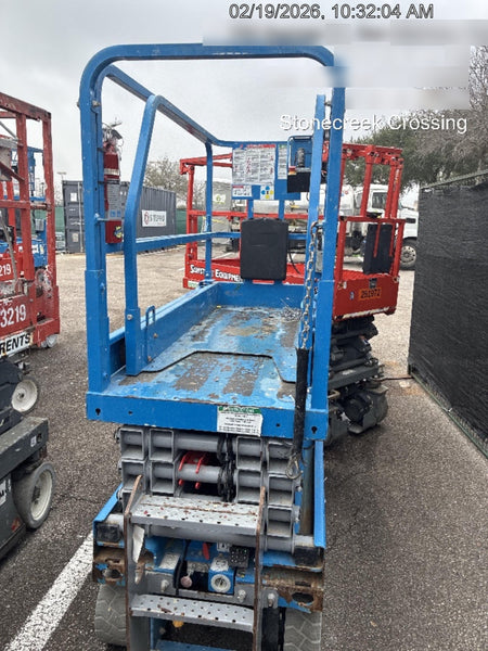 2019 Genie GS-1930 Fixed rails with chain Entry